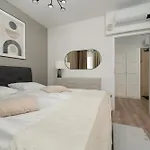 Apartamenty Zwycieska Z Klimatyzacja, Free Garage Wroclaw By Noclegi Renters